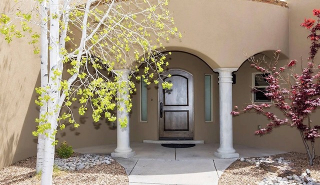 Serene Getaway in North Albuquerque Acres