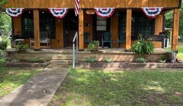 Shingle Mill Cabin on south fork of Caddo River