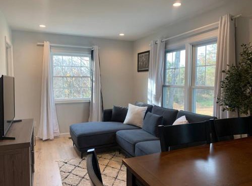 Silver Spring Serene 2BR 2BA, Nature And Access in Silver Spring