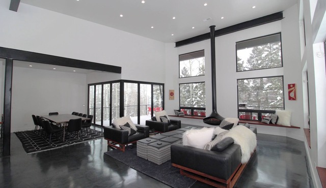 Ski in/ski out, King Beds, Theater Room, Hot Tub