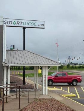 Smartwood Inn
