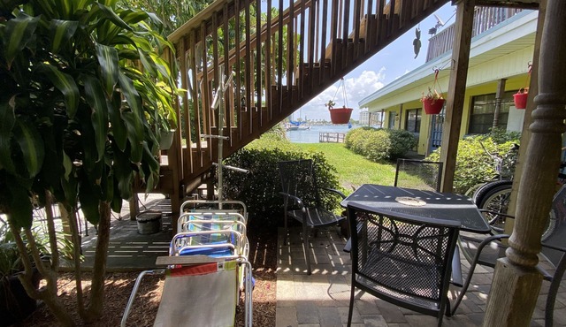 Spacious 1 bedroom with a fantastic view!Apt.#7