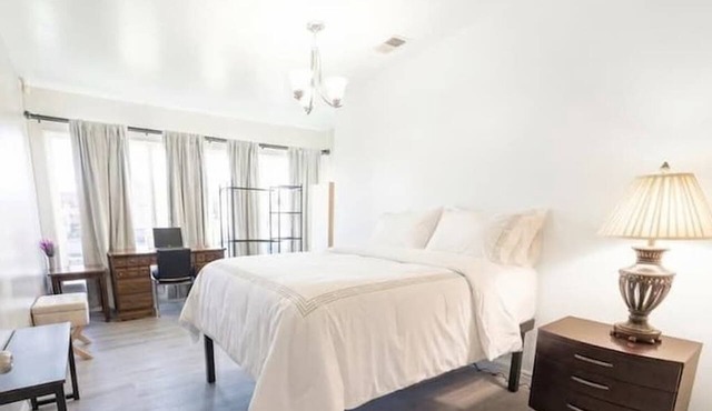 Spacious 4BR/2BA Central Bellflower Home