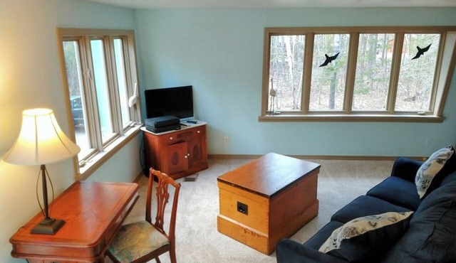 Spacious and Clean Nest 2 Bedroom Apartment