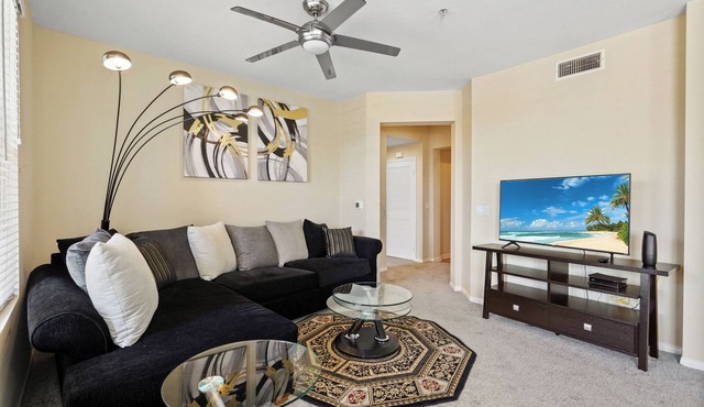 Spacious & Lovely 2BD/2BA! 5Mins to Disney! Angel Stadium! The Outlets! Etc.