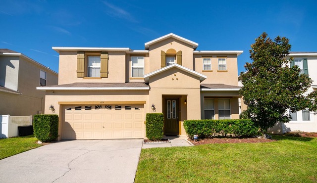 Spacious Pool Home with Games Room Overlooking Conservation Close to WDW