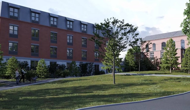 Spacious University Retreatin UMaine! Pet Friendly Unit w/Gym & Free Parking!
