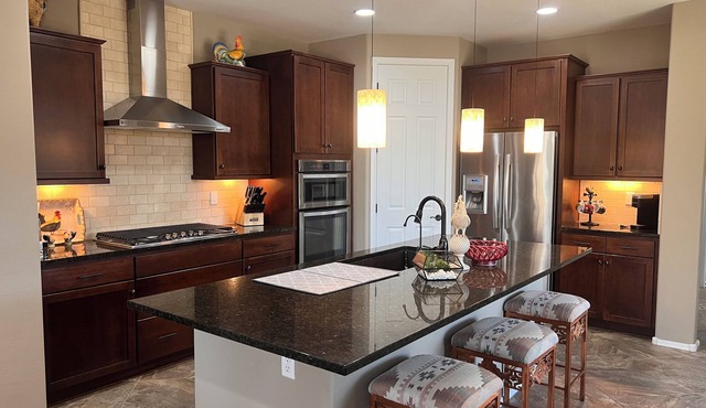 Spectacular 2BD/2BA Home with Courtyard on a Corner Lot at Dove Mountain