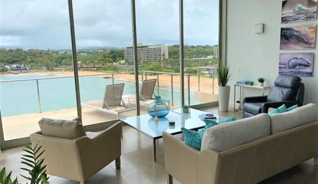 Spectacular Oceanfront Penthouse, AC, Sleeps 6