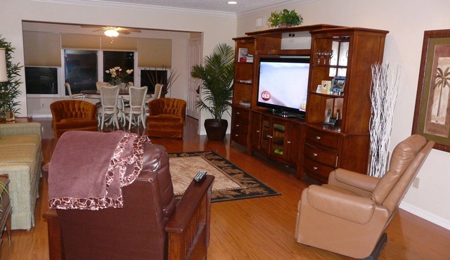 SPEND 6 to 8 GLORIOUS MONTHS ON THE GULF COAST of FLORIDA! . LOW OFF-SEASON$