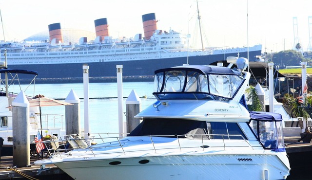 Spend the Night on a Yacht!