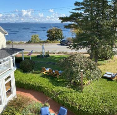 Spouter Inn Bed & Breakfast