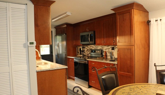 St. Augustine Beach Vacation Home. Two weeks or 3 months. Summer discounted!