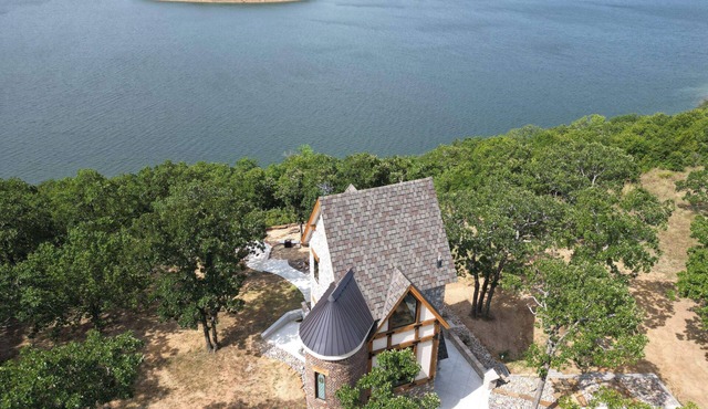 Stay in a Private Castle - Lake Views + Wishing Well Experience - Adults Retreat