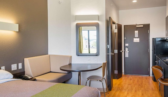 Studio 6-Buda, TX in Buda
