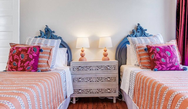 Stunning Renovation by Forsyth Park 4 Bedroom Apt B