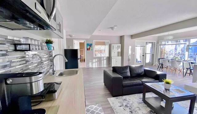 Stunningly Private, Spacious, & Bright Walkout Suite