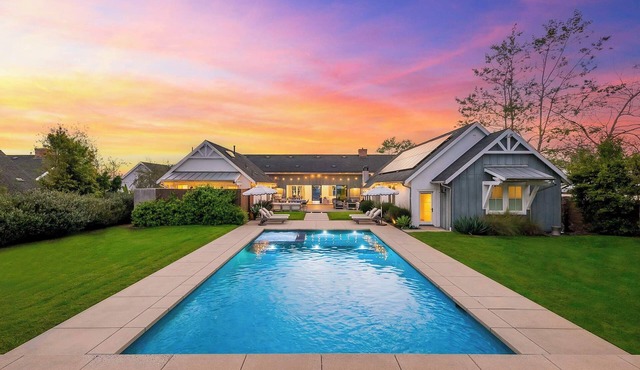 Surf and Style, Chic Modern Farmhouse, Guest Suite