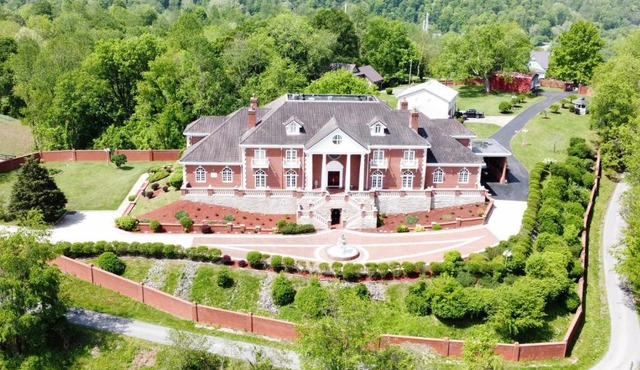 The Bluegrass Palace