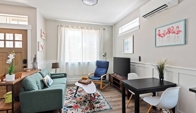 The Cherry Blossom - 3BD 2.5 BA House near Mississippi Ave and Legacy Emmanuel