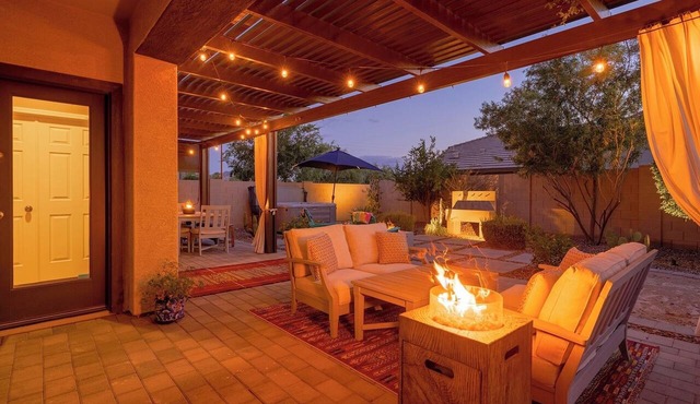 Thoughtfully Curated Gilbert Home Hot Tub Office Backyard Oasis