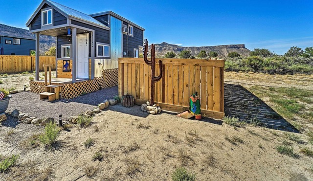 Tiny Home in Cortez w/ Electric Fireplace!