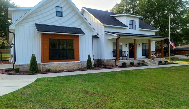 Total Eclipse path 2024! A beautiful acre outside of town to enjoy the eclipse. in Conway