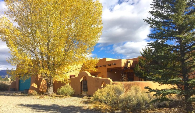 TRANQUIL GET AWAY between Taos & Ski Valley