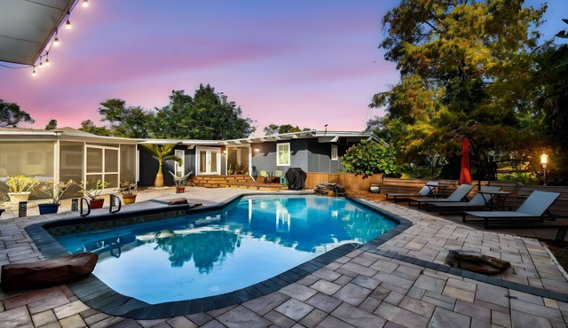 Tropical Lagoon w/Private Pool & Game Room!