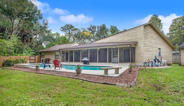 ☆Tropical Paradise☆ Luxury Pool | Ace Location | Family Ready |