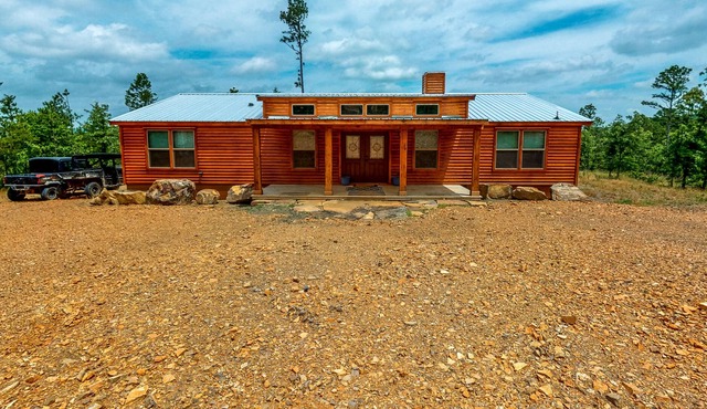 Two adjacent cabins - channel access, kayaks, canoe & firepit - dog-friendly in Stringtown
