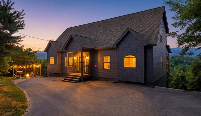 Viewtopia - Luxury Smoky Mountain Cabin in Gatlinburg | Views, Hot Tub, Firepit & Game Loft