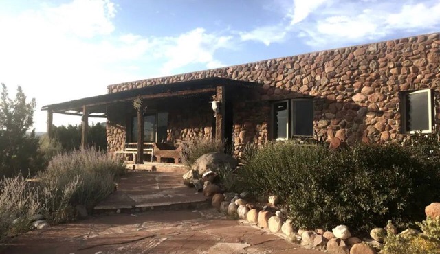 Villa Tocaya: 3 Unique Homes in O'Keeffe Country!