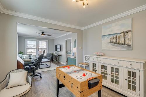 Walk to Broadkill Beach: Sleek Family Home w/Deck