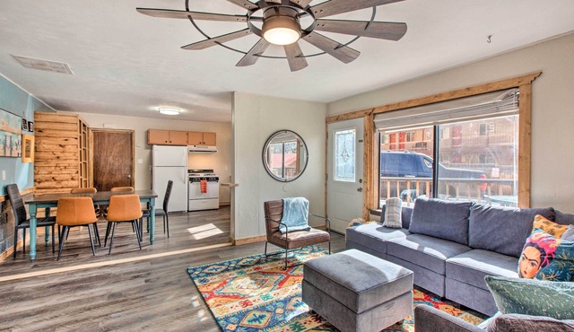 Walk to Main St & Riverfront Trail: Mtn-View Condo