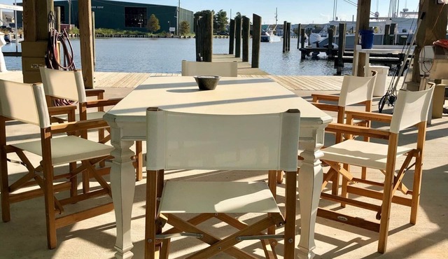 ✨WATERFRONT LUXURY✨ With Boat Slip & Ice Machine 🎣Fishing Capital of The World