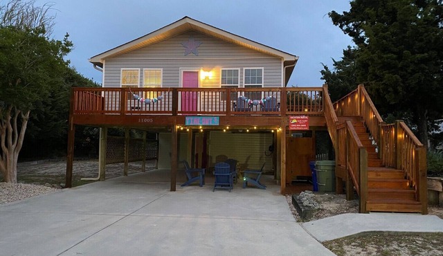 Welcome to "Time Out" – Your Perfect Escape in Emerald Isle!