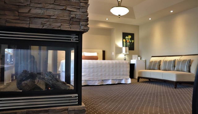 Westmount River Inn