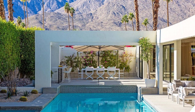 XOXO Palm Springs – Luxury Executive Estate