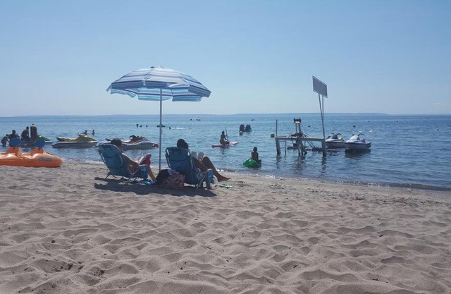 Beautiful Beach Front Resort - 2 Bedroom Standard Suite (E) in Tiny