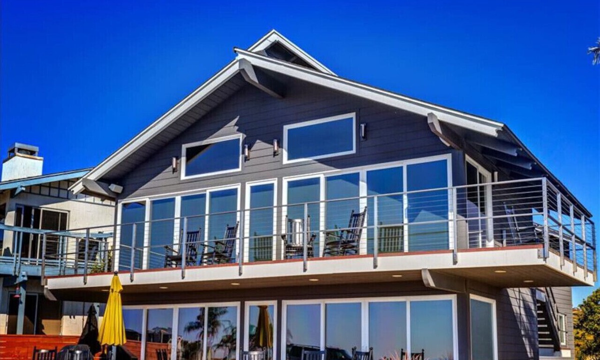 Carlsbad Condo | Ocean View Amazingness! Enjoy your vacation in one