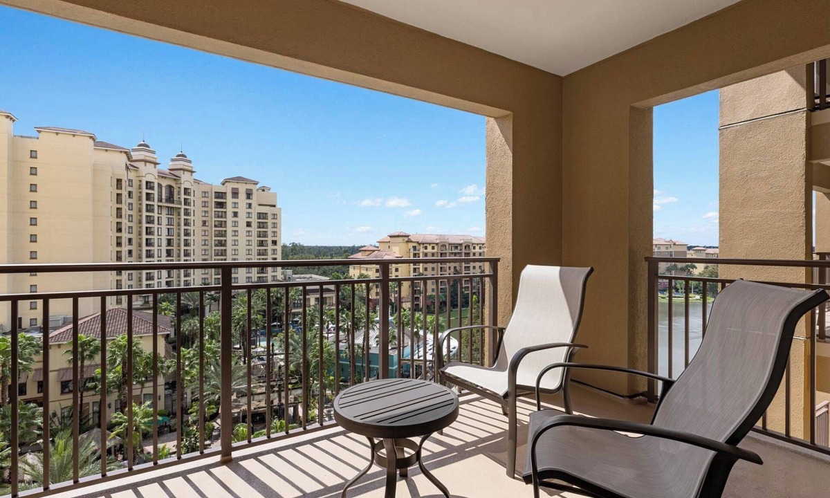 Lake Buena Vista Condo | Wyndham Bonnet Creek Resort - Family Friendly Resort Condo Sleeps 8!