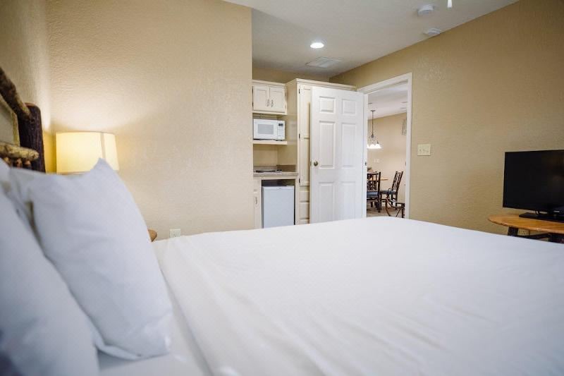 Photo of Bedroom in Canyon Lake