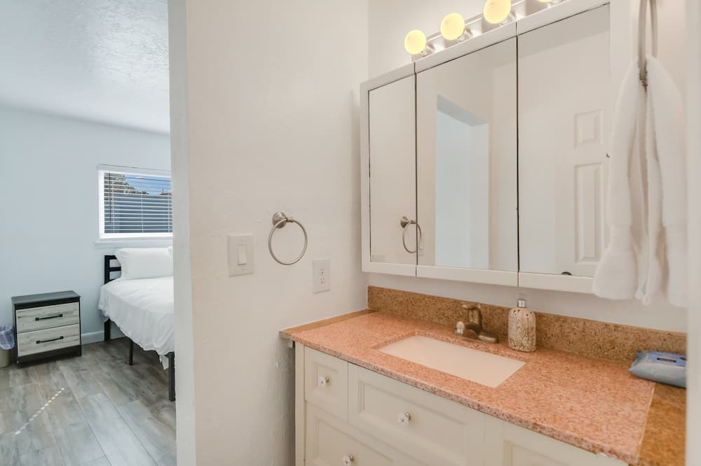 Photo of Bathroom in Northeast Heights