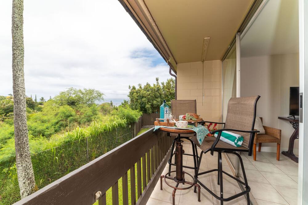 Photo of Patio Balcony in Napili