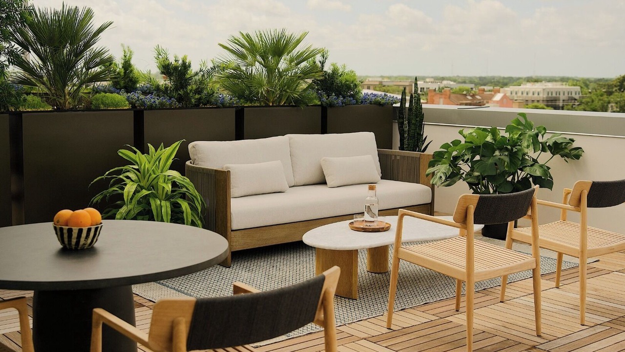 Photo of Patio Balcony in Historic District - North