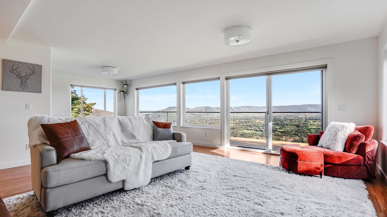 Photo of Livingroom in Underwood