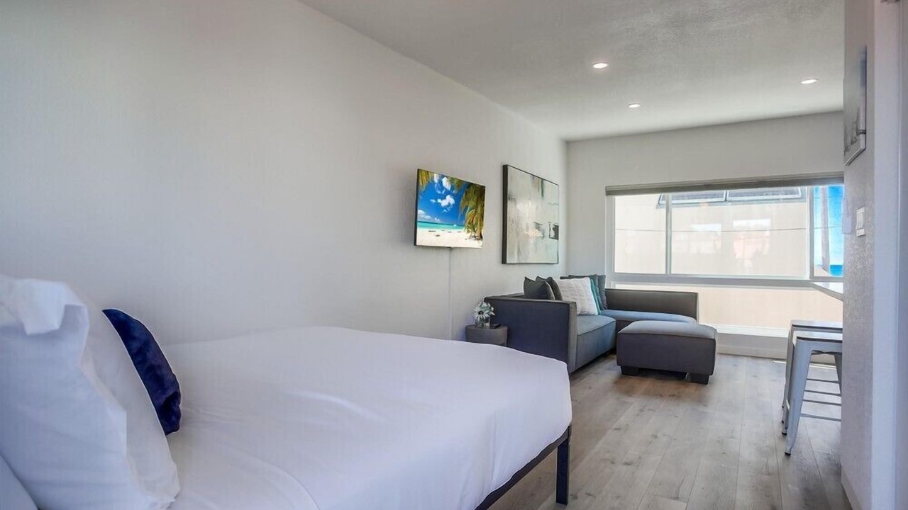 Photo of Bedroom in Mission Beach