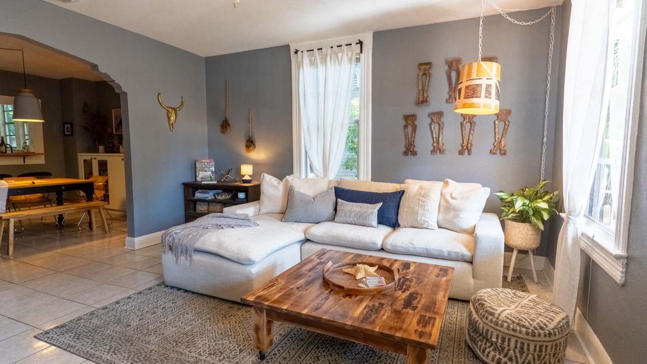 Photo of Livingroom in Ybor City