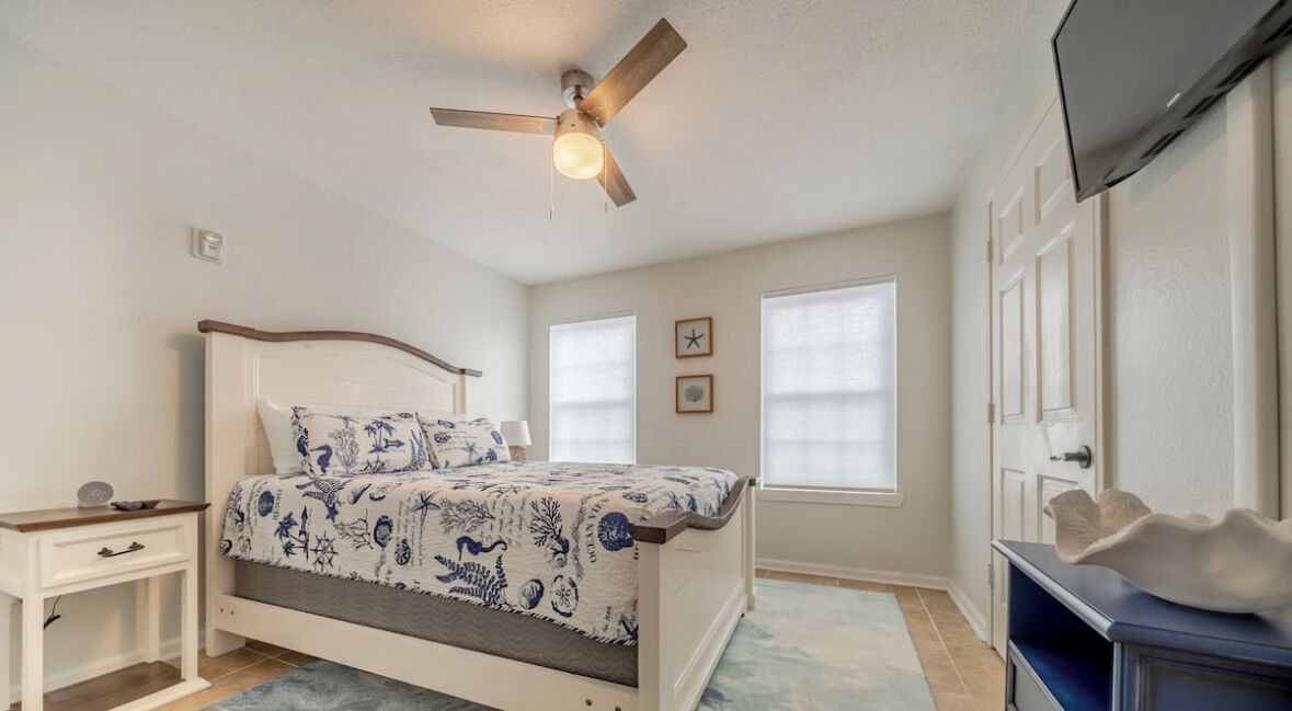 Photo of Bedroom in Indian Bayou